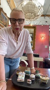 #limoges #porcelainbox #frenchproducts #frenchantiques #antique #vintage #homedecor #giftideas #decorativearts #consignment #collection #preciousobjects #loveyourthings #jaimelafrance #calltheshop4243477331 | Freighthouse Design and Consign