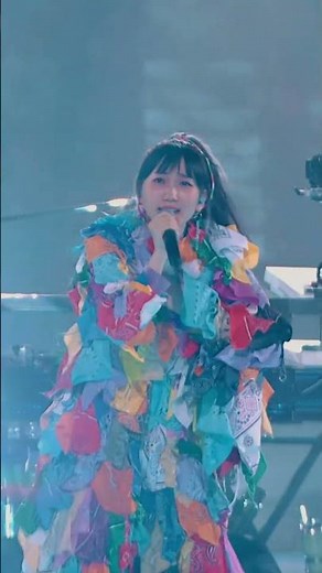 《群青》5️⃣岁啦~！🖐🏻 “群青/Blue”五周年纪念~🎉🎉 大家久违地再一起唱唱看吧！#群青5周年 #YOASOBI #群青