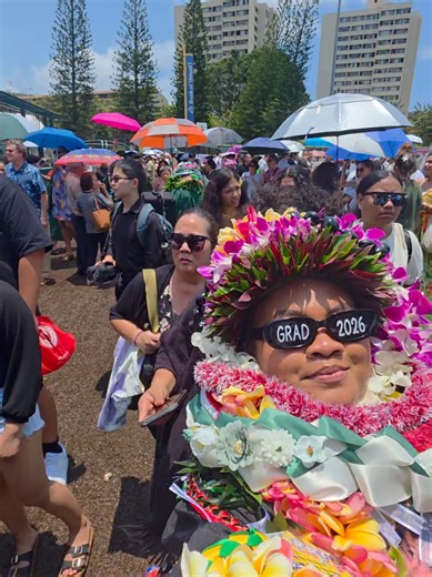UH Mānoa Class of 2026: Campus Moments and Updates