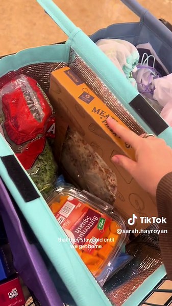 These Lotus Trolley Bags have been a game changer for my grocery trips, making shopping more convenient and organized! 🙌🏼 @Lotus Sustainables @Safeway #lotustrolleybag #lotussustainables #reusablebags #sustainable #groceryshopping #grocerymusthaves #groceryshoppingtips #momtok #momswhocook #producebags #phonemount #ad #momfinds