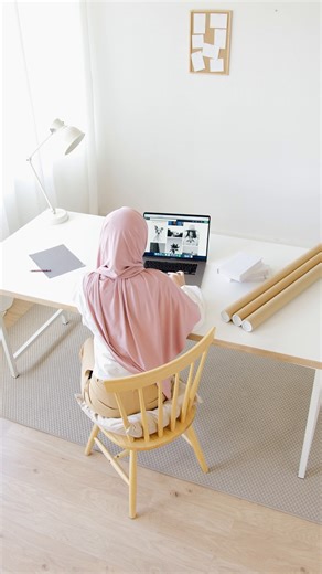 Woman, Computer, Business. Free Stock Video