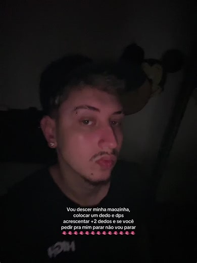 Understanding the Significance of Two Fingers in Gesture Communication