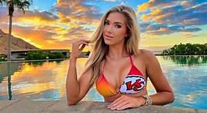Chiefs’ Heiress Gracie Hunt Rocks Skimpy Two-Piece Bikini While Under A Waterfall In Hawaii (VIDEO)