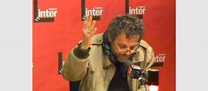 Guillon s'en prend encore à Besson - Regardez