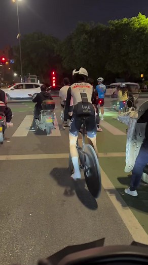 Roadbike Gear, Brands & Riding Styles Explained