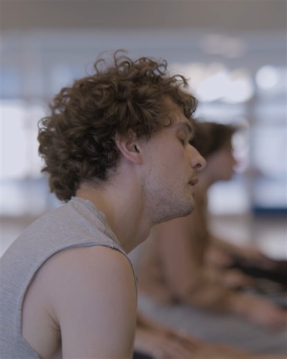 Our Prism triple bill closes this Saturday, 4 October! Artist Lilla Harvey dives into Seven Days, one of three unmissable works in this contemporary program. See Seven Days from Resident Choreographer Stephanie Lake on stage now at the Regent Theatre and at the Sydney Opera House 7 – 15 November: https://bit.ly/S25Prism | The Australian Ballet