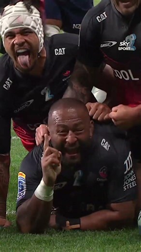 Bowers over for his FIRST try on his 100th 🔮