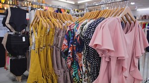 The boutique shop 'Magic Collection, Curacao', located in Saliña, diagonally opposite the roundabout, is the place where most ladies buy their office clothes and of course clothes for a special occasion. ✨🙌 Magic Collection has super trendy dresses, trousers, and blouses in the sizes small up to 3XL. There are also bags, shoes, and accessories for the lady who always wants to wear the latest fashion. Save & Redeem your Fun Miles at Magic Collection, Curacao! | Fun Miles Curacao