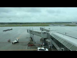 LIVE 新千歳空港