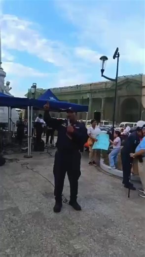 Escribe Amen #tiktoklive #policiadepanama #viedoviral #fpy #clamorentubarrio @🙌🏾Richard🙌🏾 Dios te ama❤️ @Pedro Quintero @Joseph Ortega @Iglesia Jesús Fuente de Vida @policiapanama