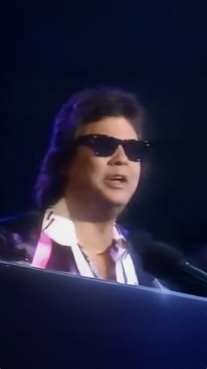 Wishing a very happy, happy birthday, to Ronnie Milsap! A crossover star with a knack for hooks you still know by heart. ⁠From “There’s No Gettin’ Over Me," to “I Wouldn’t Have Missed It for The World," his songs never left our turntables. ⁠Drop some birthday wishes below! 🎶 ⁠ Celebrate with his timeless hits and tune into today’s YouTube livestream at 5PM EST. 🔗 i.craftrecordings.com/yt-ronnie-milsap-classics | Craft Recordings