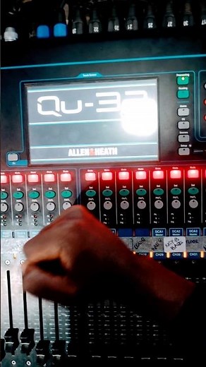 Frozen Allen and Heath QU 32 Quick Fix.