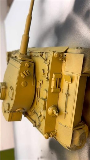 Tank painting #scalemodel #modelkit #worldwar2 #diy #artist #acrylicpaint #howto #howto #weathering