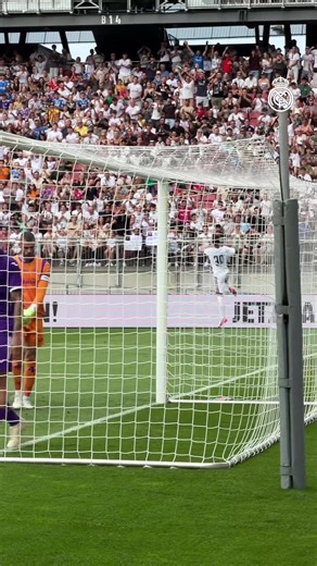 🍿 Come for the assist... stay for the goal! #RealMadrid #Football | real madrid