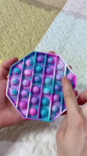 Can you do it like this? Come and challenge! #fidgets #fidgettoy #fidgettoys #popit #fyp