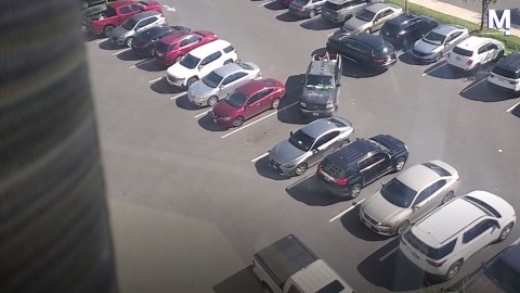 You snooze, you lose! Sneaky driver steals spot from motorist struggling to park
