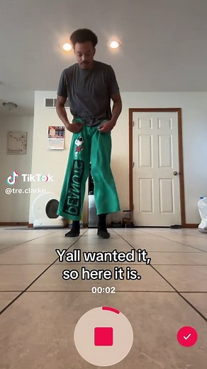 Charlie Brown Dance Tutorial - Learn Fun Moves