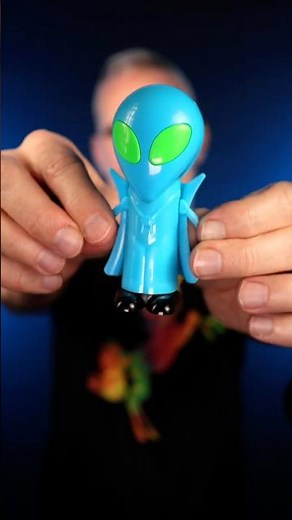 Weird Blue Raspberry candy ASMR: Alien Candy #asmrcandy #candyasmr #blueraspberry