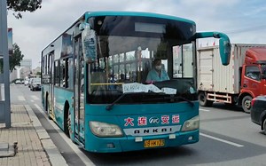 大连开发区公交保税区管委会-东风日产专营店线路代运车进出站视频_哔哩哔哩_bilibili