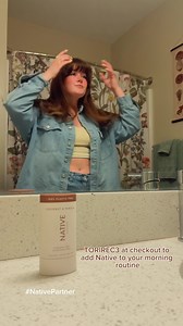 A couple swipes of our deodorant go a long way—odor protection for up to 72 hours to be exact. Free of aluminum salts, parabens, and phthalates, our simple formula is thoughtfully made to fight stink. That's why you'll see baking soda on our label. Plus, our sticks are non-greasy and lightweight. Now that's fresh. | Native