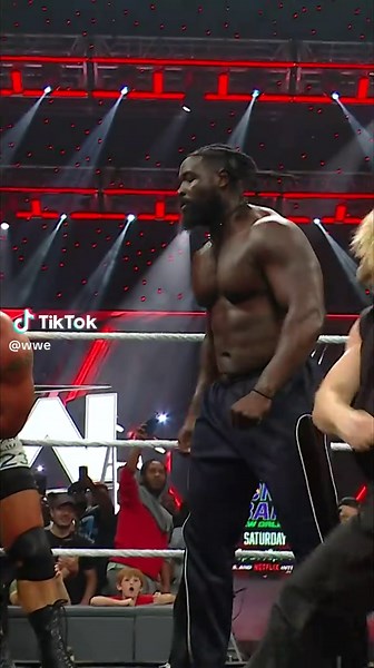 like it’s nothing 😤 #WWE #ObaFemi #LoganPaul | logan paul