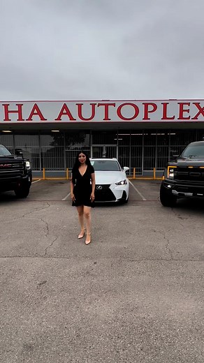 Más de 300 vehículos en inventario. Llámanos o mándanos un mensaje, déjanos saber qué vehículo buscas. 📲214-230-0101 | Alpha Autoplex Dallas
