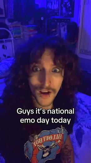 Connor Hodges on Instagram: "The only right way to celebrate #emomusic #emos #emomemes"