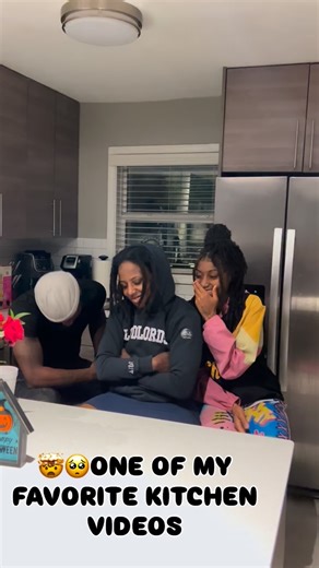 365K views · 44K reactions | 勞 IN THE KITCHEN WITH CASINODIAMOND  ITS NOT JUST SINGING ITS ENERGY #casinowave #casinodiamond #trending #explorepage #fy #fyp #foryou #foryoupage | Diamond Mitchell | Facebook