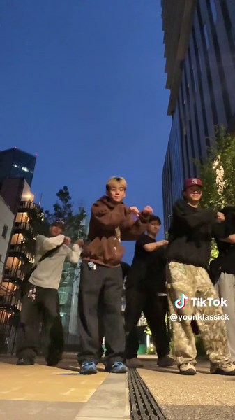 みんなでかわいいの踊ったよ🥰 dc:@🌳SHUKI🌳 & @Rikuto #kawaii #dance #japan #fyp #おすすめ