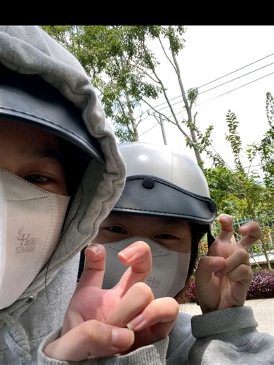Hạ Thiên — Tiểu sử và tin tức liên quan