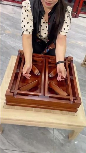Smart Small Folding Table – Space Saving & Multi-Use Design