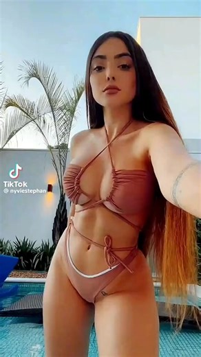 Ótima Coreografia a Beira da Piscina #coreografia #divertido #verão