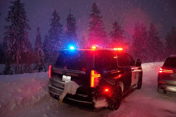 6 women killed in California avalanche were among 8 close friends and experienced skiers on trip