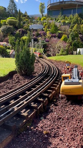 15K views · 741 reactions | All aboard!  #train #trainspotting #miniatures #gardens #devon #modeltrains #southdevon #devon #englishriviera Visit DevonVisit South DevonDevon LiveDevon's Top AttractionsEnglish Riviera AttractionsTrainspottersT2 Trainspotting | Babbacombe Model Village | Facebook