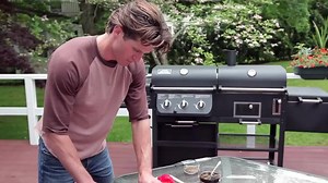 The iDevices iGrill mini is a pocket-sized smart thermometer that allows you to master your grilling techniques with the help of the iDevices Connected app. Learn more here: http://idevicesinc.com/igrill/mini/ | iDevices