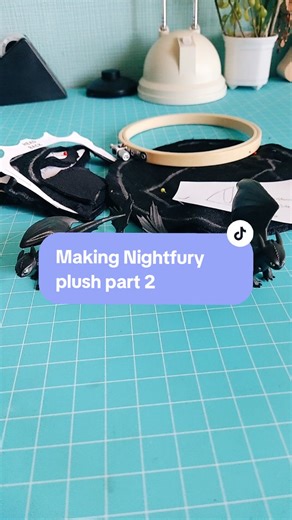 Making a Toothless Plush Part 2: Crafting Dragon Eyes