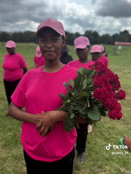 Part1: our warriors, fighters, miracle survivors who showed so much strength through all life has thrown deserved some flowers today. Dreamhub is proud of our girls #princewakopitori #UNITA #dreamhub