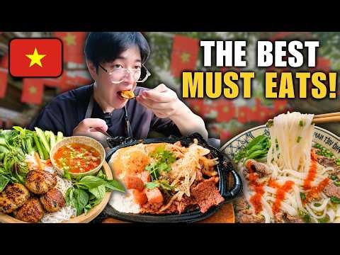 10 MUST EAT Vietnamese Street Foods in Ho Chi Minh City, Vietnam! 🇻🇳