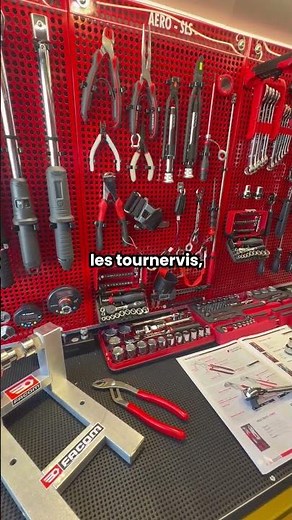 Le camion ‪@FACOM_official‬ nous ouvre ses portes… #facommunityshield #facom #outils