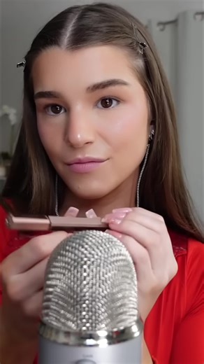 Achieve Flawless Lip Liner Every Time