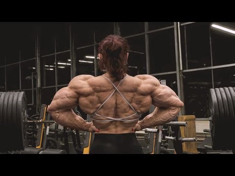 Parisa Jahanfekrian | Powerful Female Bodybuilder Muscle Showcase