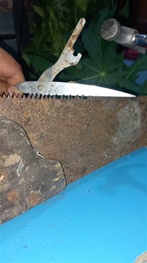 🪚The Easiest Way to Make Any Dull Saw Sharp Again