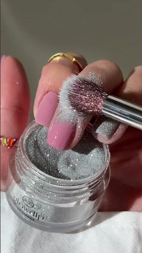 Linen + Reflective Diamond | Glowdip Dipping Powder