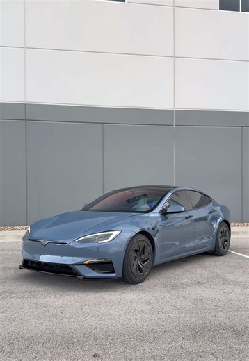 Tesla Plaid review 2026: quick second look and highlights
