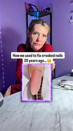 Olga Ward | Nail Coach • Fast Nails, Simple Techniques on Instagram: "This wasn’t a beginner mistake. This is how many of us were taught. And some famous brands still do!! More product, more filing, more time, just to fix one crooked nail. Now I fix the shape first. Less product. Better result. If you want my dual form method, comment FORMS for the free guide. #gelnails #gelforms #nailtechlife"