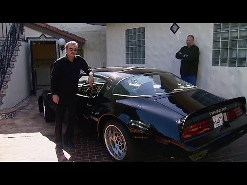 Burt Reynolds and Detroit Muscle Salute The Bandit Trans Am