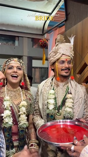 Classy Brides  on Instagram: "Pov: you’re the Radha- Krishna Jodi殺✨ Follow @desiclassybrides for more inspiration. . . @subhvivah_sb @sunny_bhavsar.7@xr_jerry_solanki_xr. Groom Outfit:- @veza_the_begining Bride Outfit :- @twinkal_patels_designer_studio MUA:- @urvisha_shiyani Goggles By: mr.chashmawala.in . . . #desiclassybrides #wedding #bridallook #bridalmakeup #radhakrishna #weddingideas"