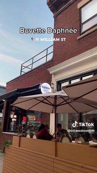 5 New Ottawa Restaurants to Try this Fall! 😍🍽️ If you're exploring Ottawa and craving unique culinary experiences, here are five must-try spots: ⁣⁣➀ Raphael Peruvian Cuisine : Offering a blend of Canada’s finest staples and authentic Peruvian ingredients, the menu features small plates and classic dishes that showcase the rich flavors of Peru's culinary culture. ➁ Ratatouille Bistro : A charming French fusion bistro serving an ingredient-focused menu that perfectly balances local and seasonal 