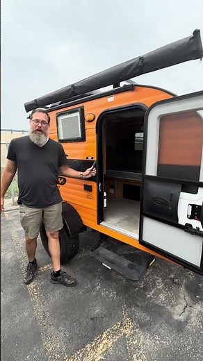 Tour the Sunray 109 Travel Trailer | #rv #rvtour #campingtrailer #campertour