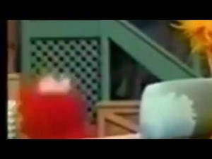 Elmo Screaming For 7 Minutes